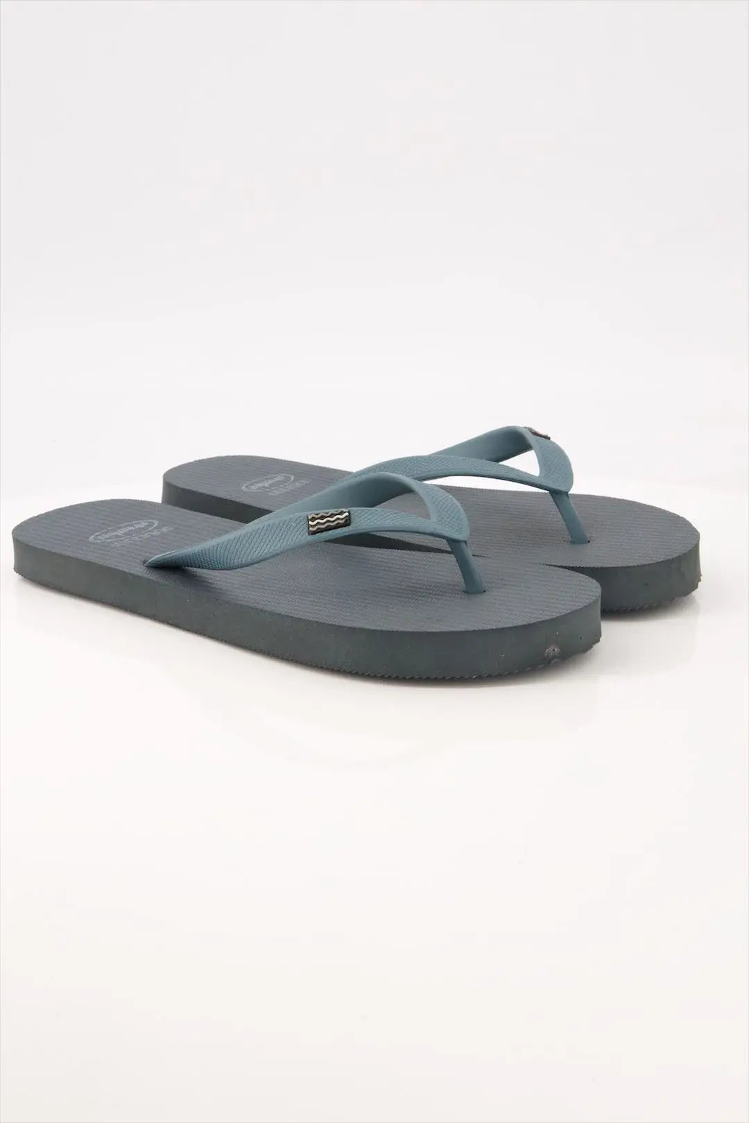 Grey Flip Flops by StreetFeet – Grey flip flops for men with cushioned footbed and sturdy sole, comfortable and minimal mens chappal for everyday use

