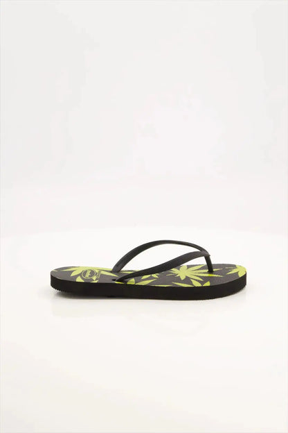 Leafy Pattern Flip-Flops with vibrant green leaf design, featuring soft cushioned soles and sturdy rubber straps.
Lightweight and breathable flip flops for casual everyday wear, perfect for summers.
Ideal ladies sandals for any occasion and activity. 
Available in 2 versatile color combinations-  yellow & black and green & off-white.