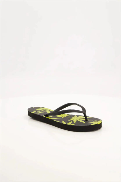 Leafy Pattern Flip-Flops with vibrant green leaf design, featuring soft cushioned soles and sturdy rubber straps.
Lightweight and breathable flip flops for casual everyday wear, perfect for summers.
Ideal ladies sandals for any occasion and activity. 
Available in 2 versatile color combinations-  yellow & black and green & off-white.